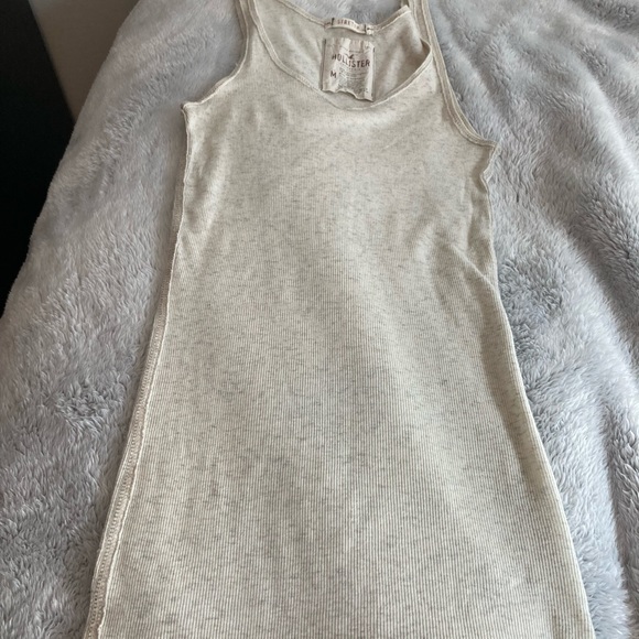 Hollister Vintage Oatmeal Stretch Tank - Picture 4 of 5